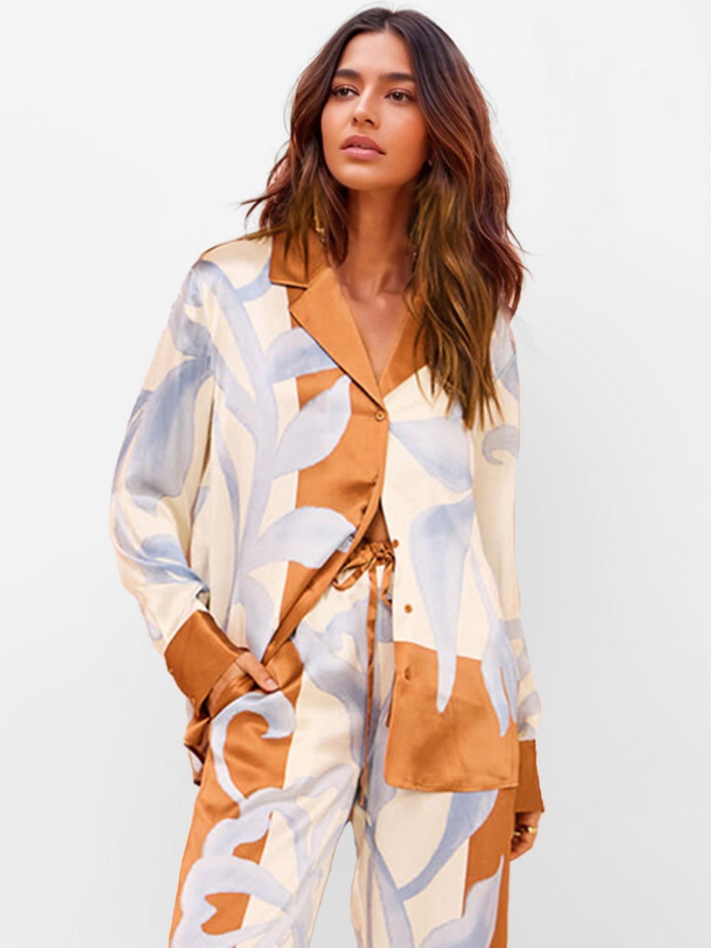 Completo Golden Leaf – Camicia Oversize e Pantaloni Coordinati